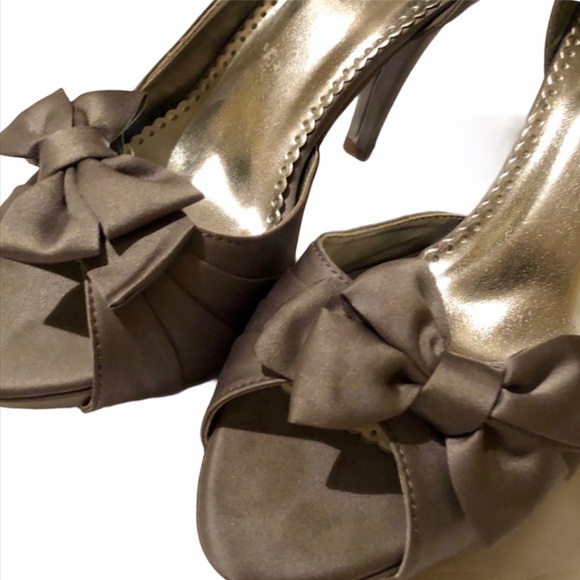 David's Bridal Shoes - Maribel mercury David’s bridal heels